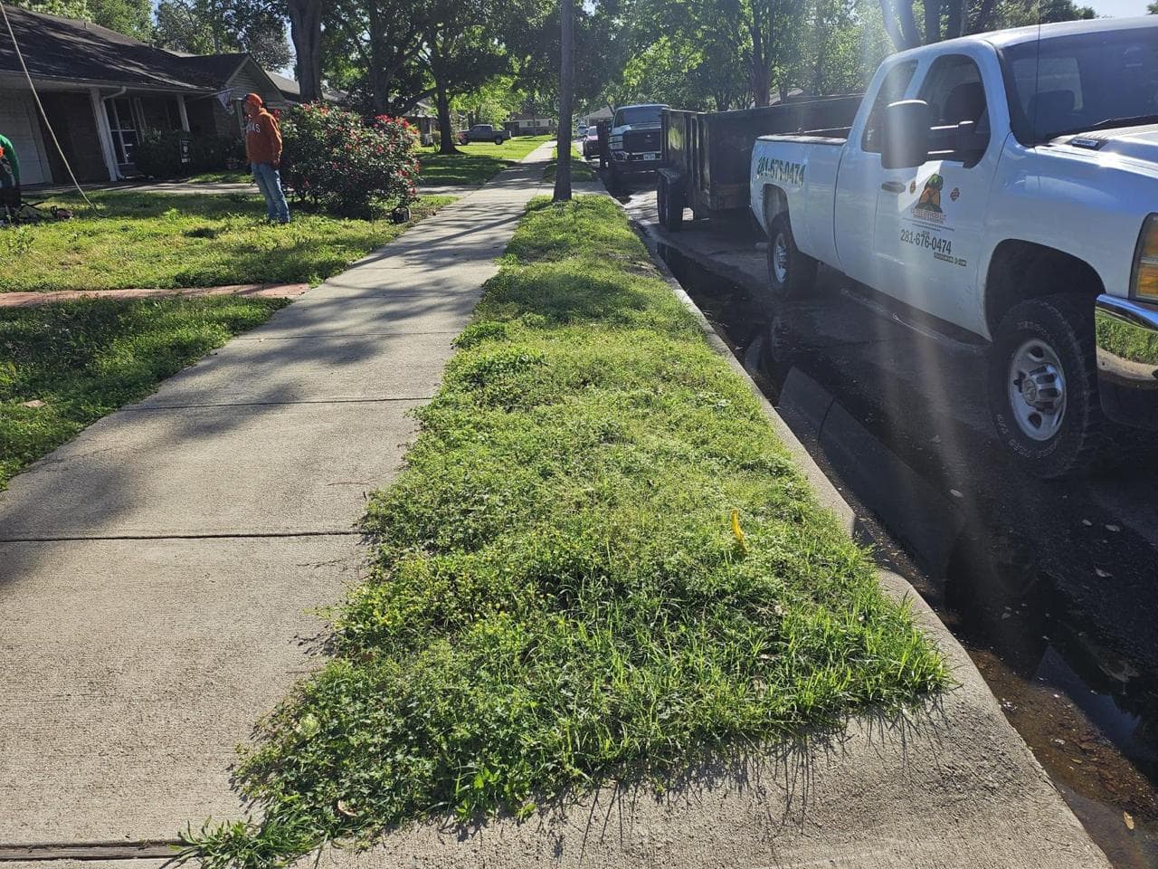 Landscaping & Property Improvements photograph from EG Tree Services in the Cleveland, Texas area